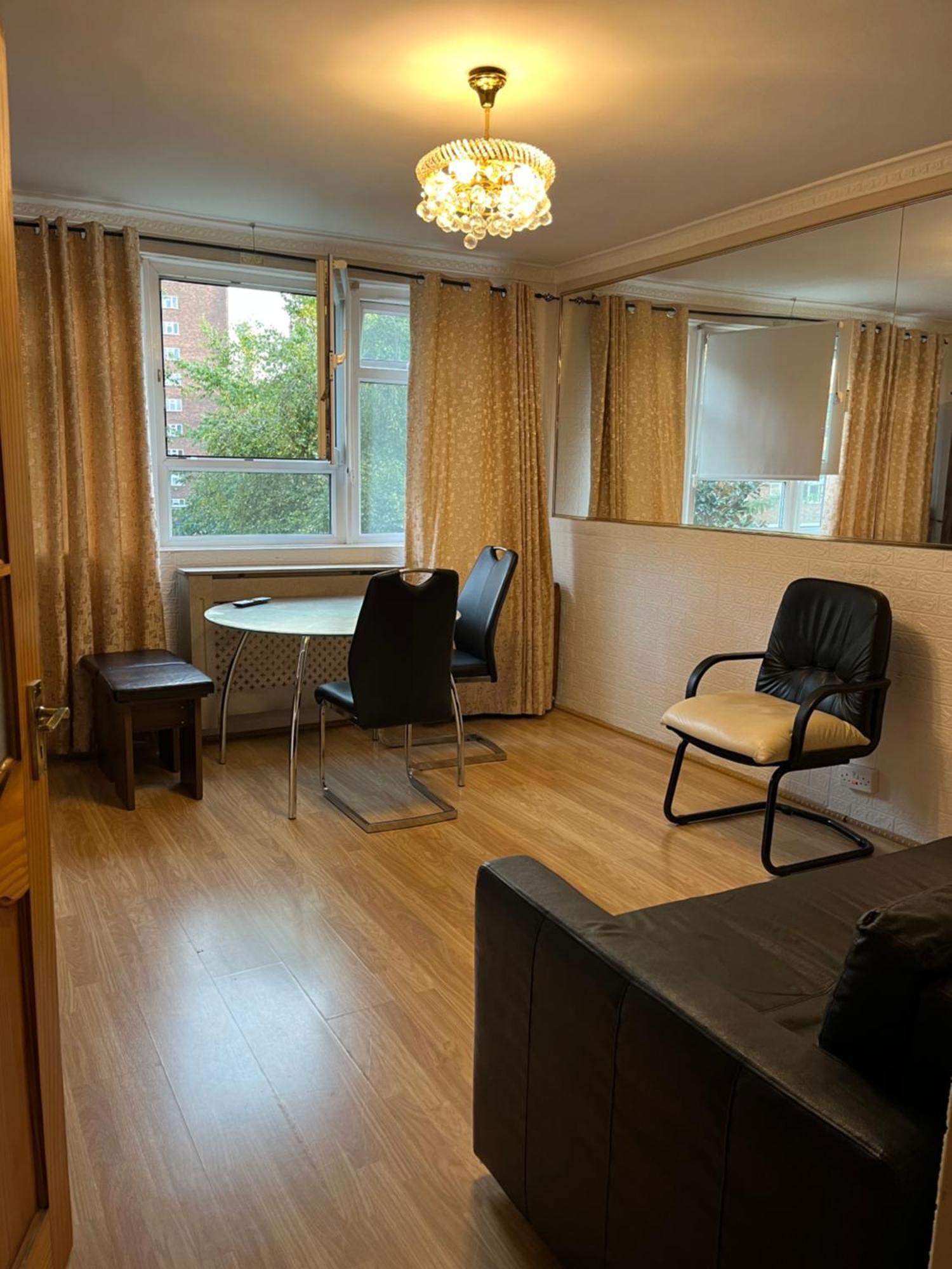 1 Bedroom Flat Close To City With Free Parking Arrangement ロンドン エクステリア 写真